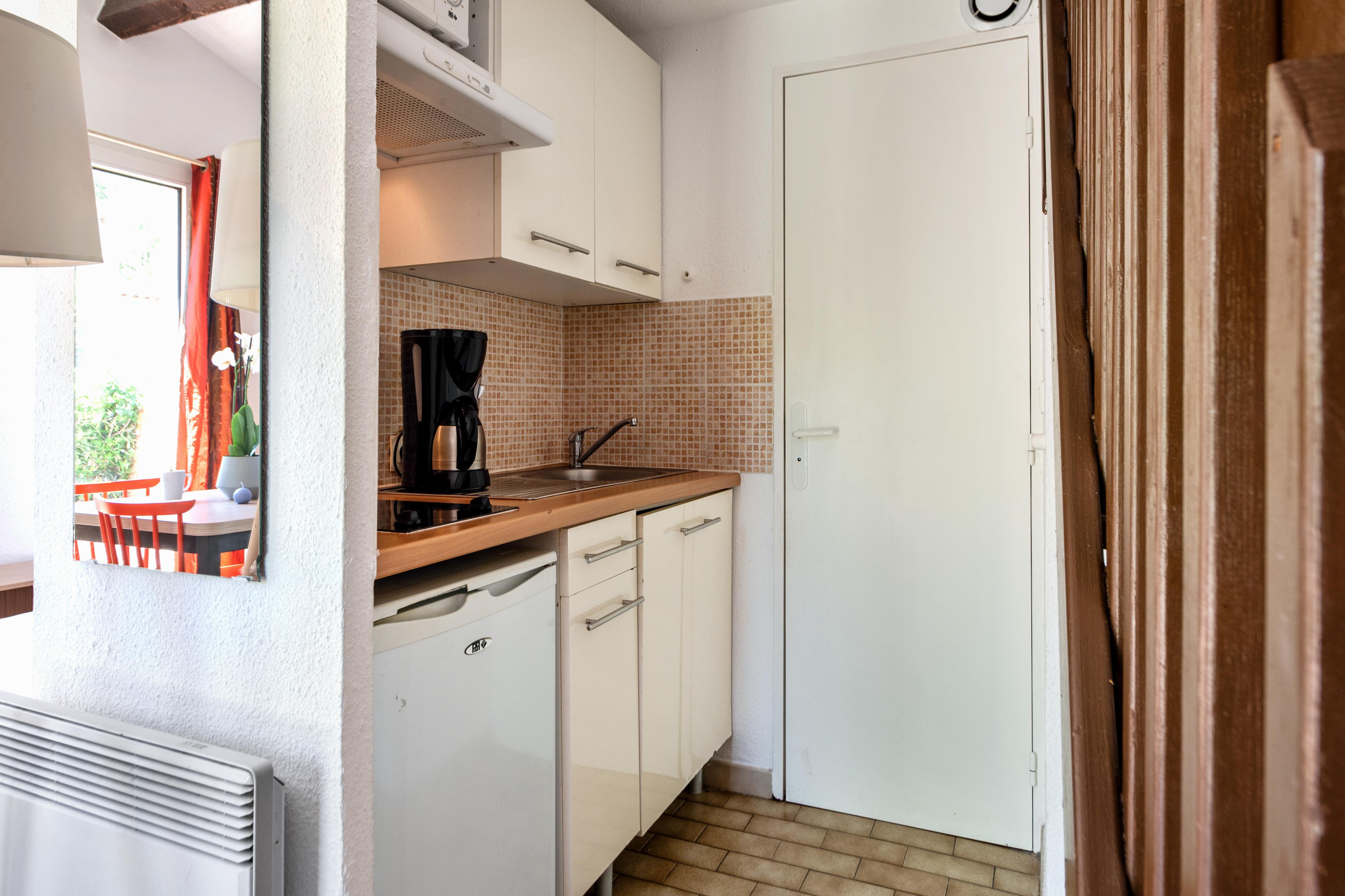 Comfort Aparthotel Mandelieu La Napoule Village ภายนอก รูปภาพ