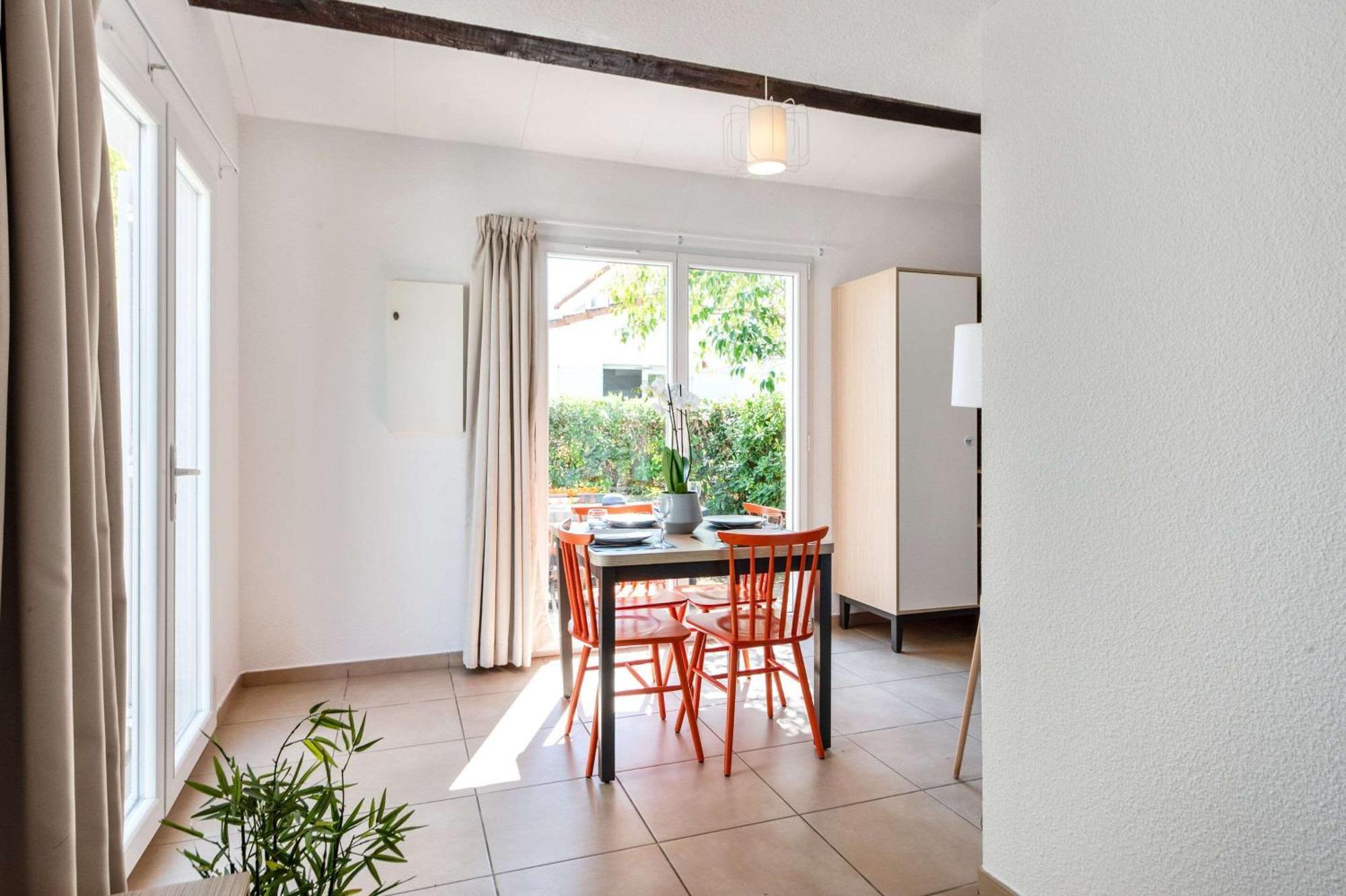 Comfort Aparthotel Mandelieu La Napoule Village ภายนอก รูปภาพ