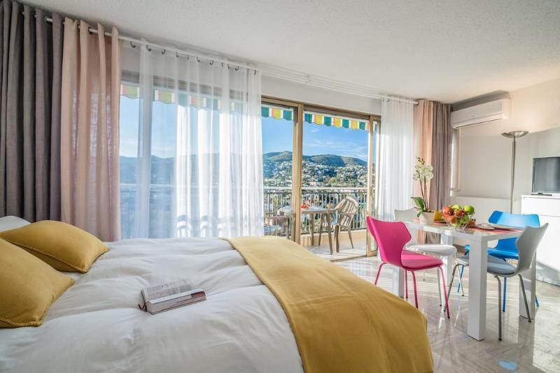 Comfort Aparthotel Mandelieu La Napoule Village ภายนอก รูปภาพ